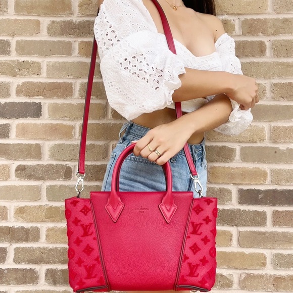 Louis Vuitton W Tote PM Satchel Crossbody Monogram Tuffetage Franboise Red - Picture 2 of 10